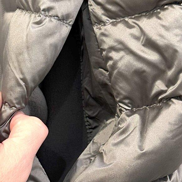 Martha Stewart Cap Sleeve Puffer Vest - Picture 4 of 4